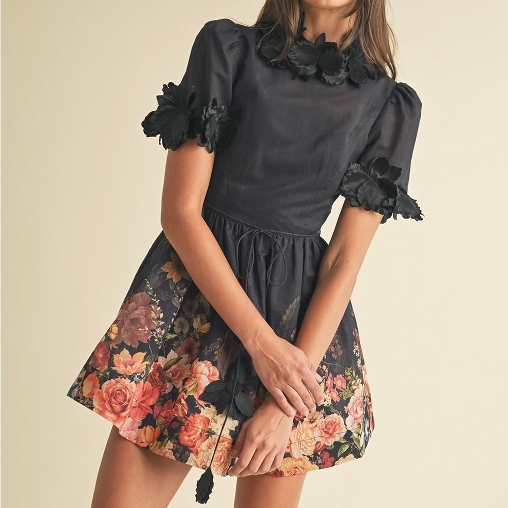 NWT EB Luxe 3D Floral Trim High Neck Short Sleeve Mini Dress Black w Belt S,M,L